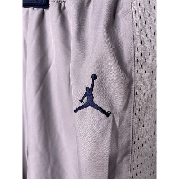 Air Jordan Dri Fit Basketball Shorts Georgetown Hoyas Size Small Gray - Picture 3 of 6